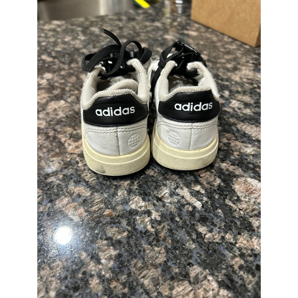 Adidas NEO athletic shoes feature black stripes and secured black laces kids - Picture 3 of 5